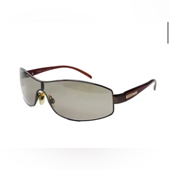 Chanel sunglasses - Picture 1 of 11